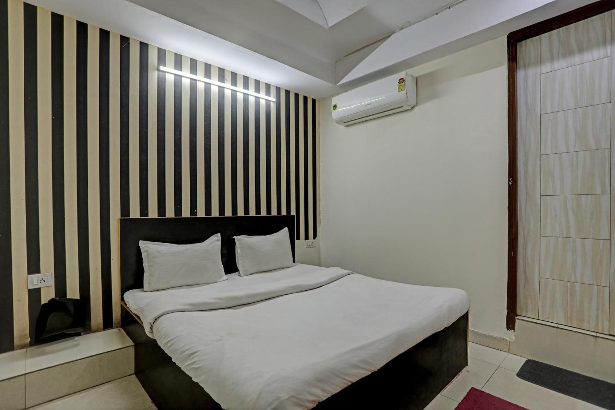 Hotel O Kanak Palace New Delhi Extérieur photo