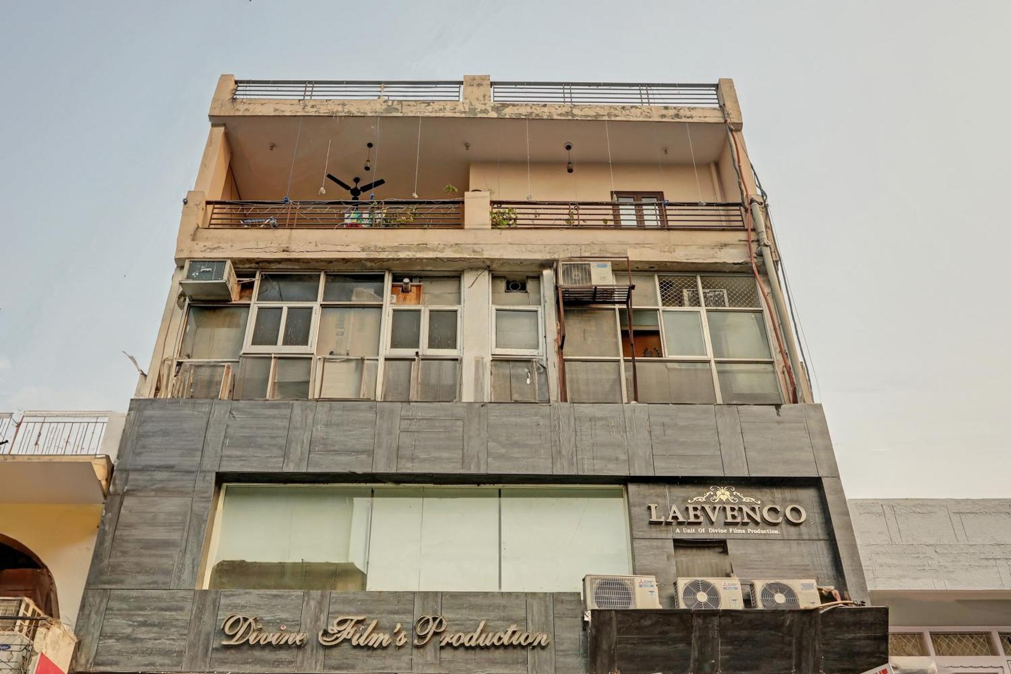 Hotel O Kanak Palace New Delhi Extérieur photo