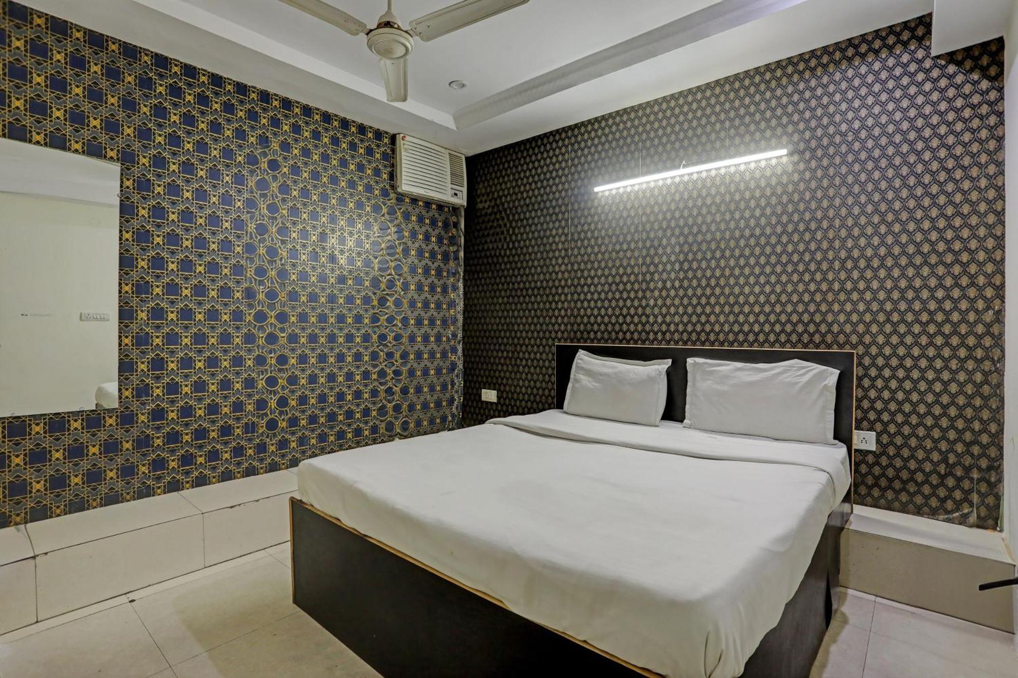Hotel O Kanak Palace New Delhi Extérieur photo